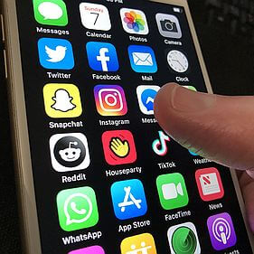 Cellphone and Mobile Device Forensics Investigations in Florida
